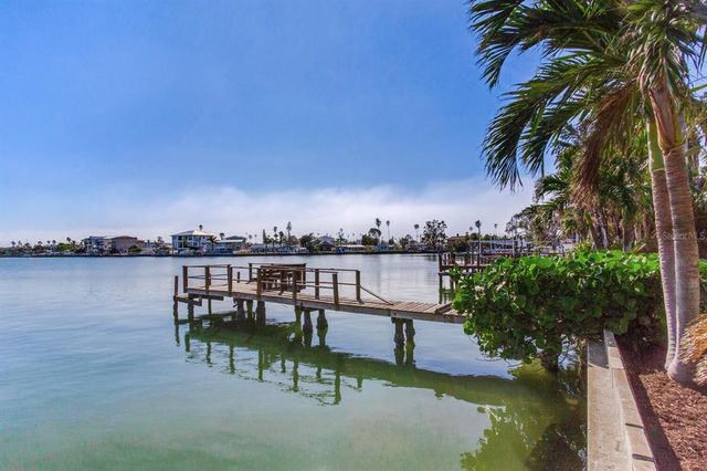 16323 REDINGTON DRIVE, Redington Beach, FL 33708