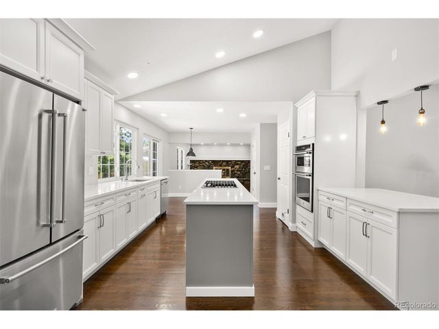 1966 S Macon Way, Aurora, CO 80014