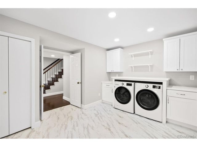 1966 S Macon Way, Aurora, CO 80014