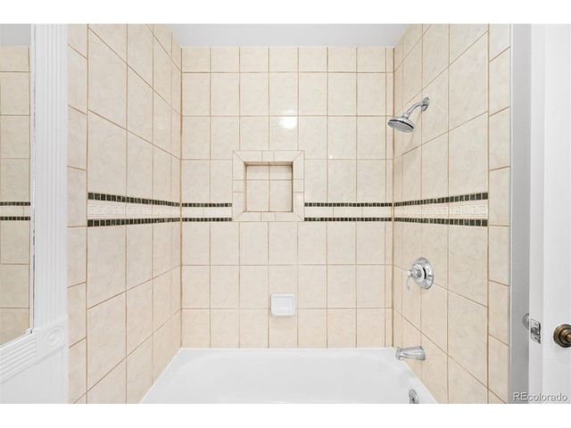 1966 S Macon Way, Aurora, CO 80014