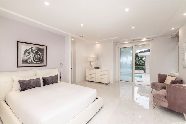 875 Ikena Circle, Honolulu, HI 96821