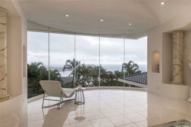 875 Ikena Circle, Honolulu, HI 96821