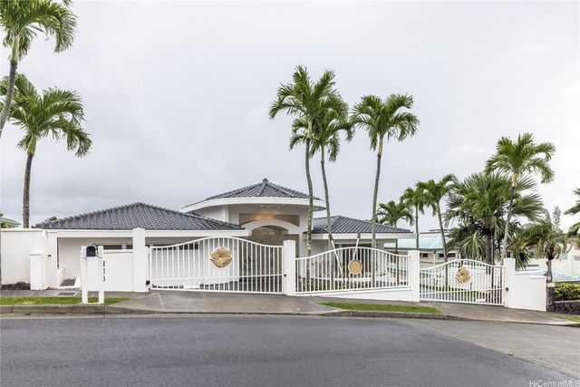 875 Ikena Circle, Honolulu, HI 96821