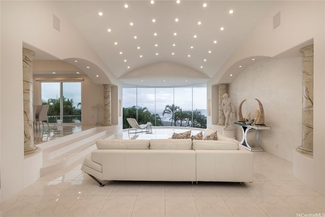 875 Ikena Circle, Honolulu, HI 96821