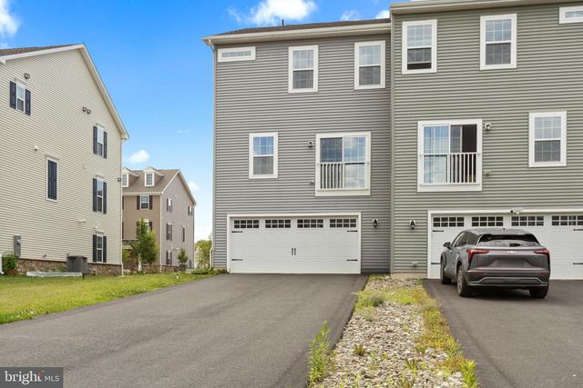 718 KALMAR LN, Middletown, DE 19709