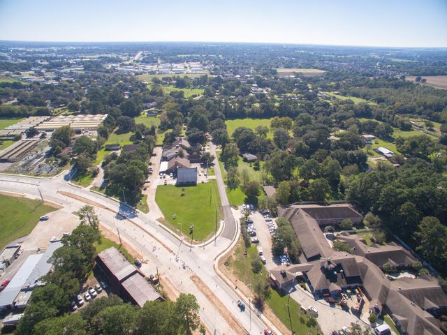 517 Verot School Road, Lafayette, LA 70508