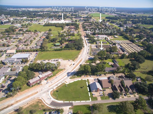 517 Verot School Road, Lafayette, LA 70508