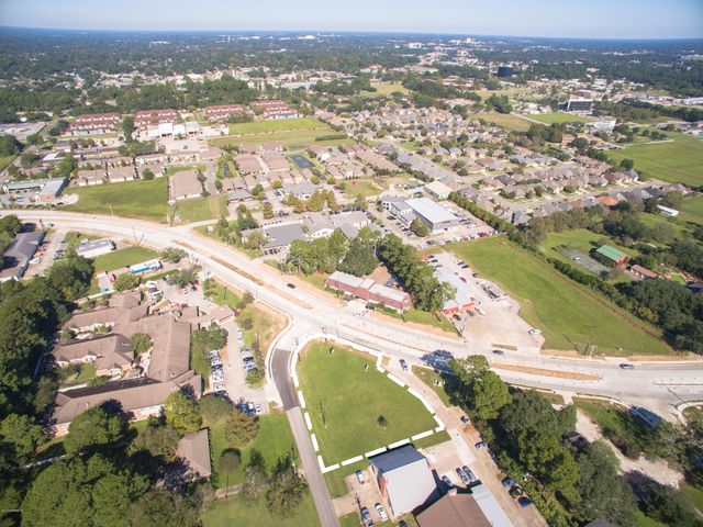 517 Verot School Road, Lafayette, LA 70508