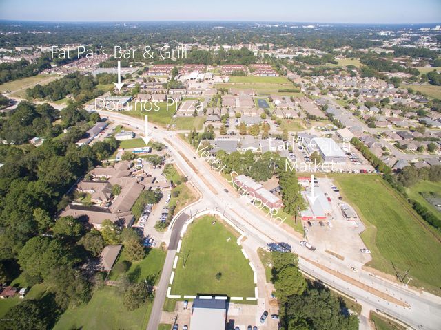 517 Verot School Road, Lafayette, LA 70508
