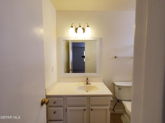 2416 TIERRA HUMEDA Drive, El Paso, TX 79938