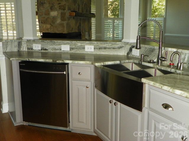 206 Millingport Lane, New London, NC 28127