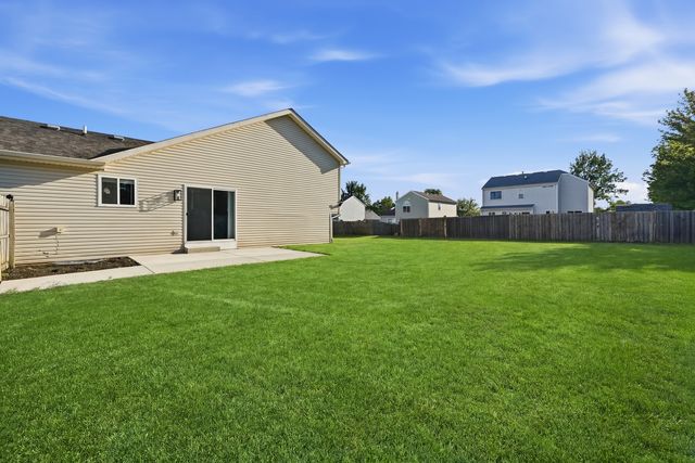 805 Thorn Creek Drive, Joliet, IL 60436