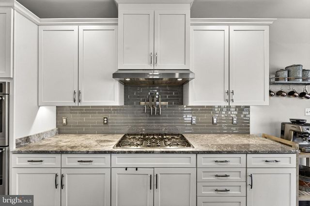 41182 TURTLE DOVE CIR, Aldie, VA 20105