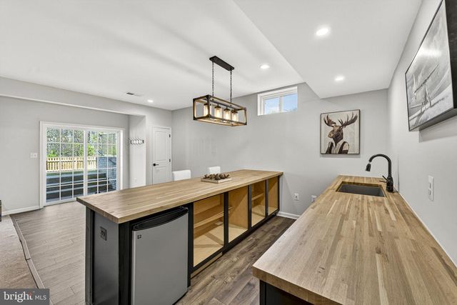 41182 TURTLE DOVE CIR, Aldie, VA 20105