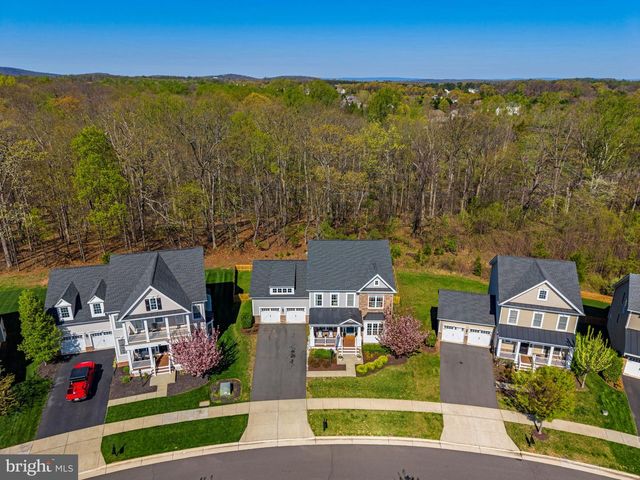 41182 TURTLE DOVE CIR, Aldie, VA 20105