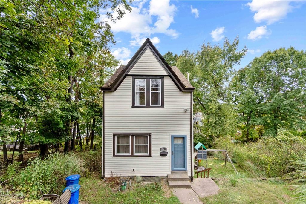 1718 El Paso St, Morningside, PA 15206
