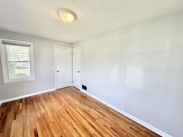 20 S Ringold Street, Janesville, WI 53545