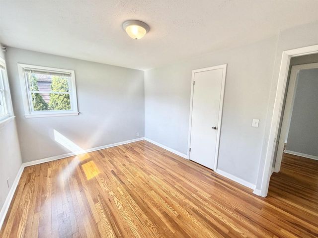 20 S Ringold Street, Janesville, WI 53545