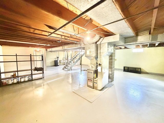 20 S Ringold Street, Janesville, WI 53545