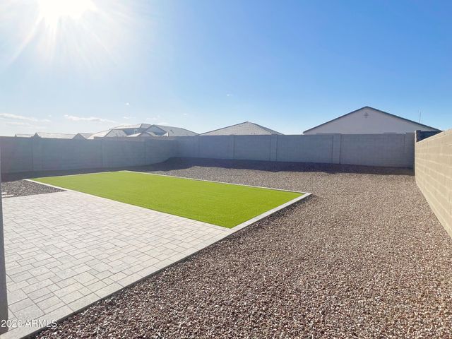 2760 W Stradling Avenue, Apache Junction, AZ 85120