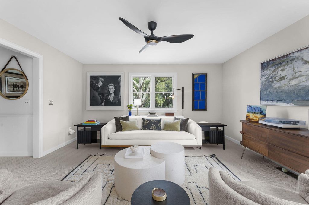 Image 17 of property listing at 276 Copahee Road, Mount Pleasant, SC 29464