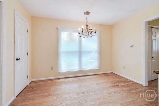 22 River Oaks Road, Savannah, GA 31410