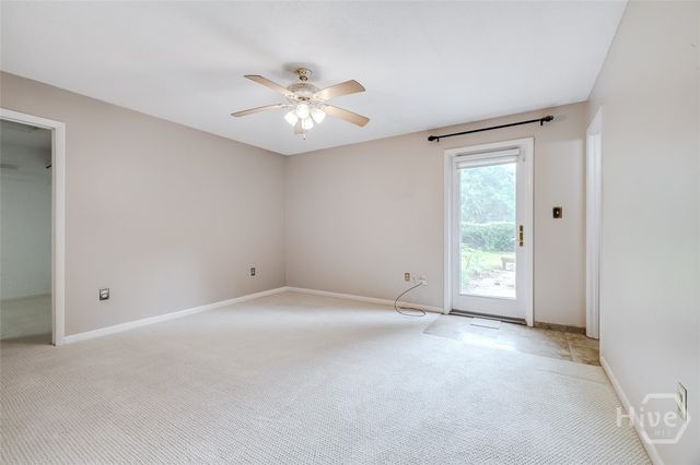 22 River Oaks Road, Savannah, GA 31410