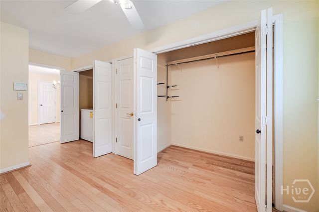 22 River Oaks Road, Savannah, GA 31410