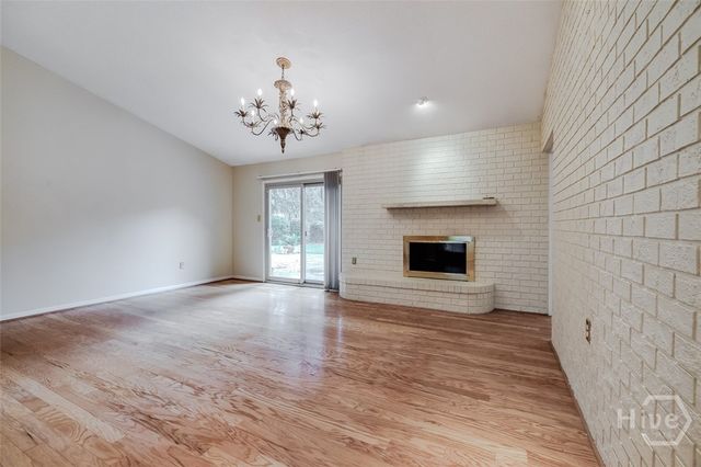 22 River Oaks Road, Savannah, GA 31410