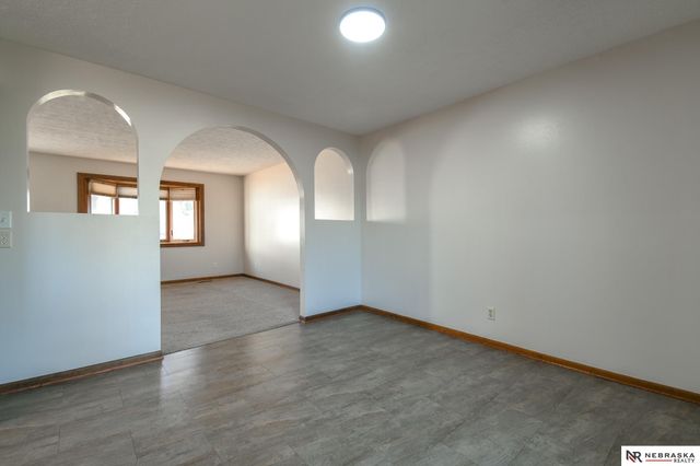 5613 Briar Patch Circle, Lincoln, NE 68516