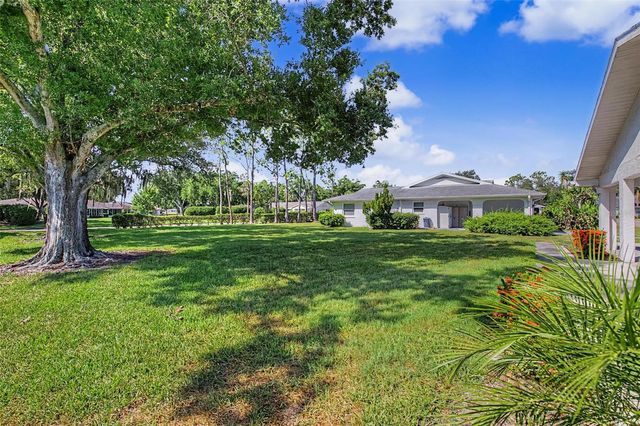 1905 HANSON COURT 305, Sun City Center, FL 33573
