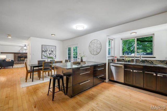 11414 Oxbridge Court, St Louis, MO 63146