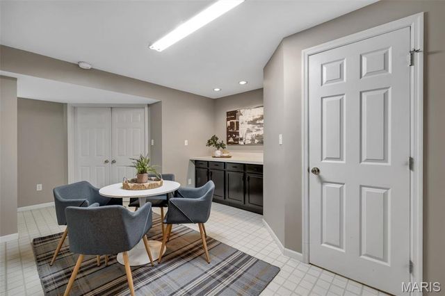 11414 Oxbridge Court, St Louis, MO 63146