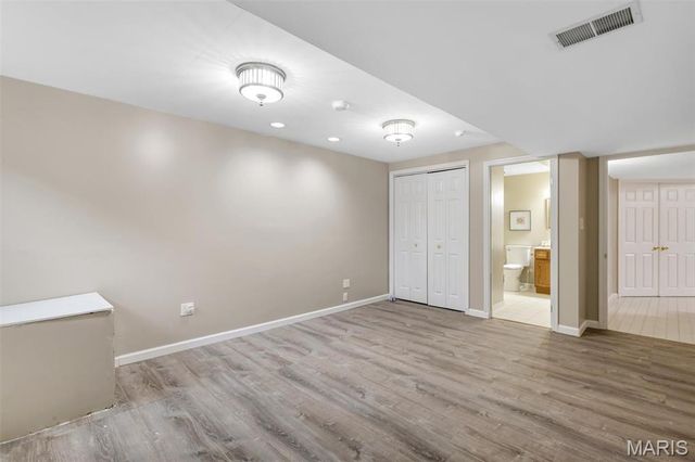 11414 Oxbridge Court, St Louis, MO 63146