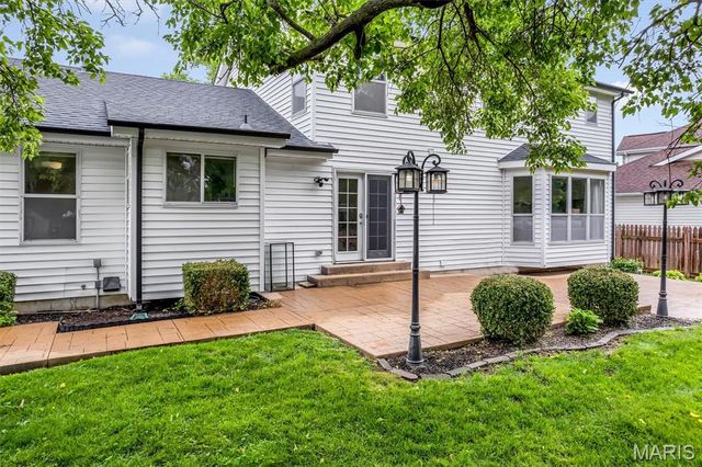 11414 Oxbridge Court, St Louis, MO 63146
