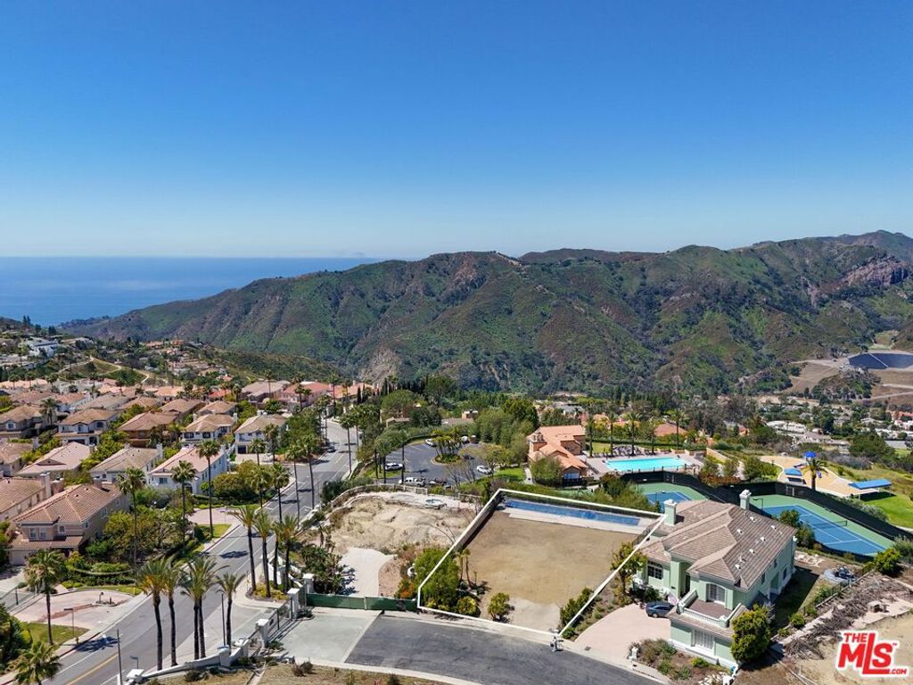16895 Calle De Sarah, Pacific Palisades, CA 90272 — photo 3
