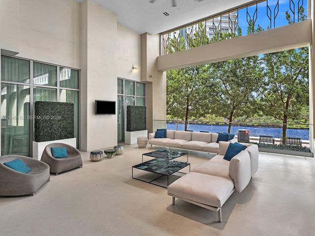 300 Sunny Isles Blvd 4-1503, Sunny Isles Beach, FL 33160