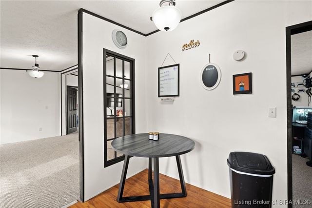 1323 W Kenwood Drive, Austin, IN 47102