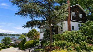 4 Bayview Drive, Huntington, NY 11743