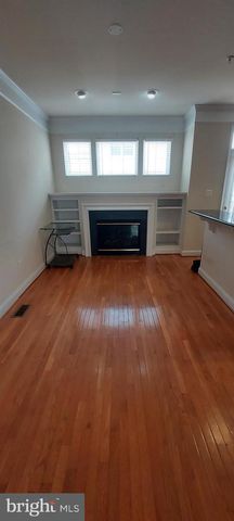 11808 REGENTS PARK DR, Germantown, MD 20876