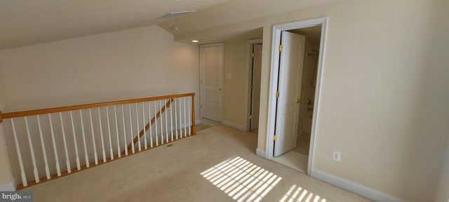 11808 REGENTS PARK DR, Germantown, MD 20876