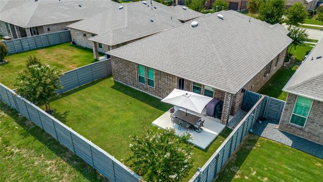 1509 Summit View Lane, Aubrey, TX 76227