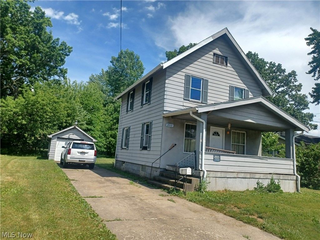 2031 Willard Avenue SE, Warren, OH 44484