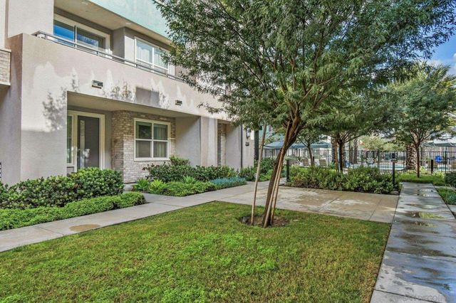 1956 Pavilion Ln, Chula Vista, CA 91915