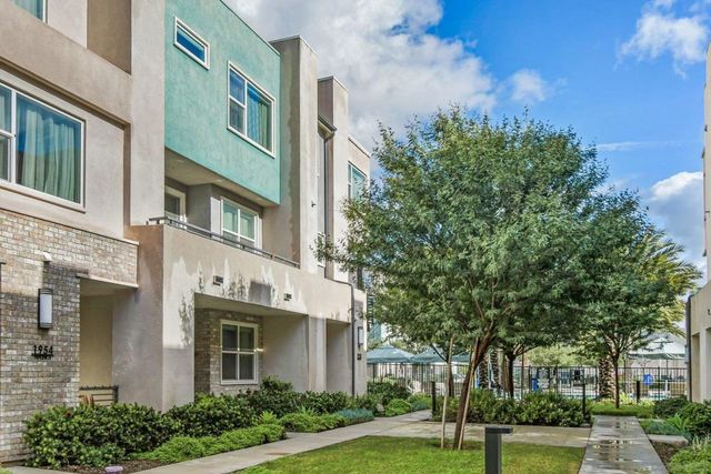 1956 Pavilion Ln, Chula Vista, CA 91915