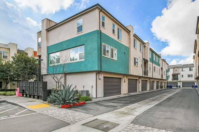 1956 Pavilion Ln, Chula Vista, CA 91915