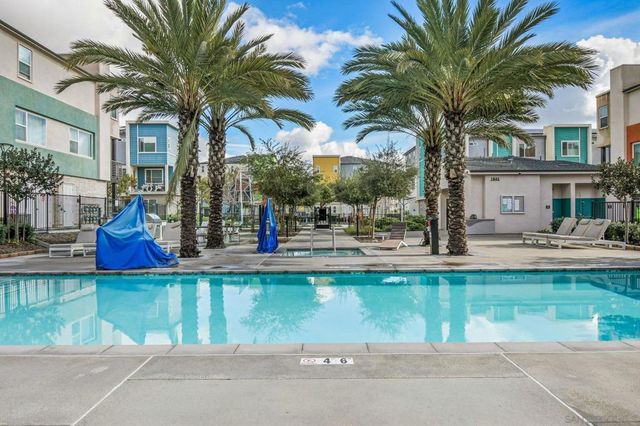 1956 Pavilion Ln, Chula Vista, CA 91915