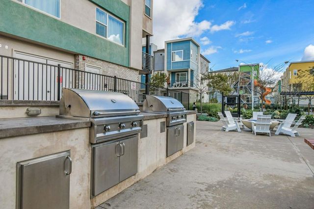 1956 Pavilion Ln, Chula Vista, CA 91915