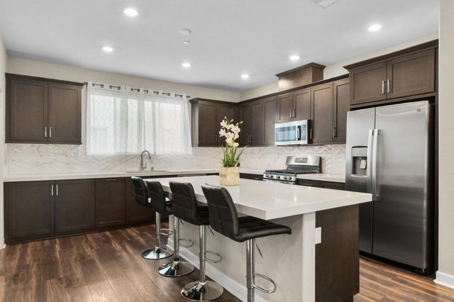 1956 Pavilion Ln, Chula Vista, CA 91915