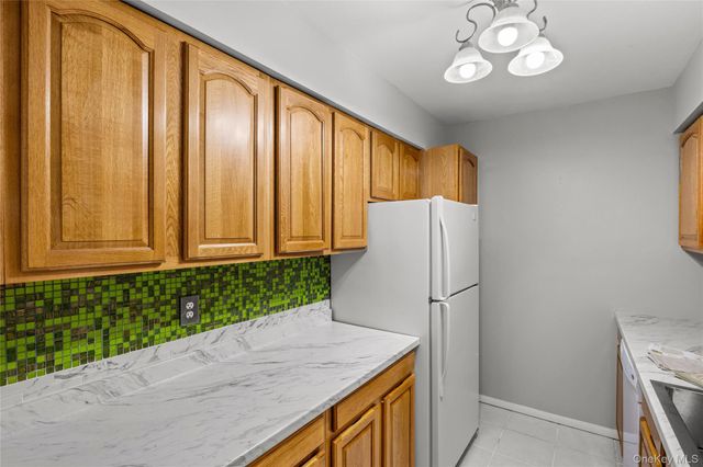 42 Pointe Circle South 0, Coram, NY 11727